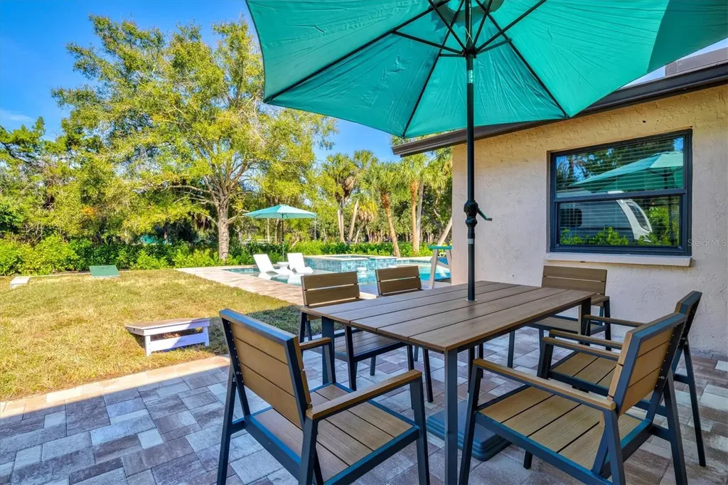 2641 Hyde Park Street Sarasota FL 34239