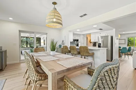 2641 Hyde Park Street Sarasota FL 34239
