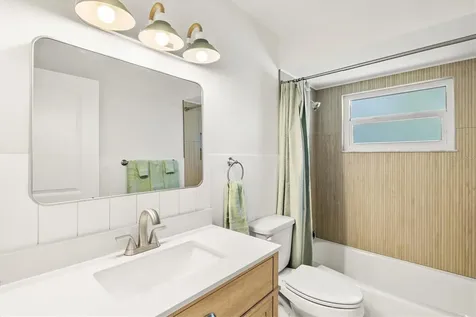 2641 Hyde Park Street Sarasota FL 34239