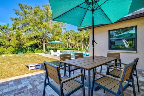 2641 Hyde Park Street Sarasota FL 34239