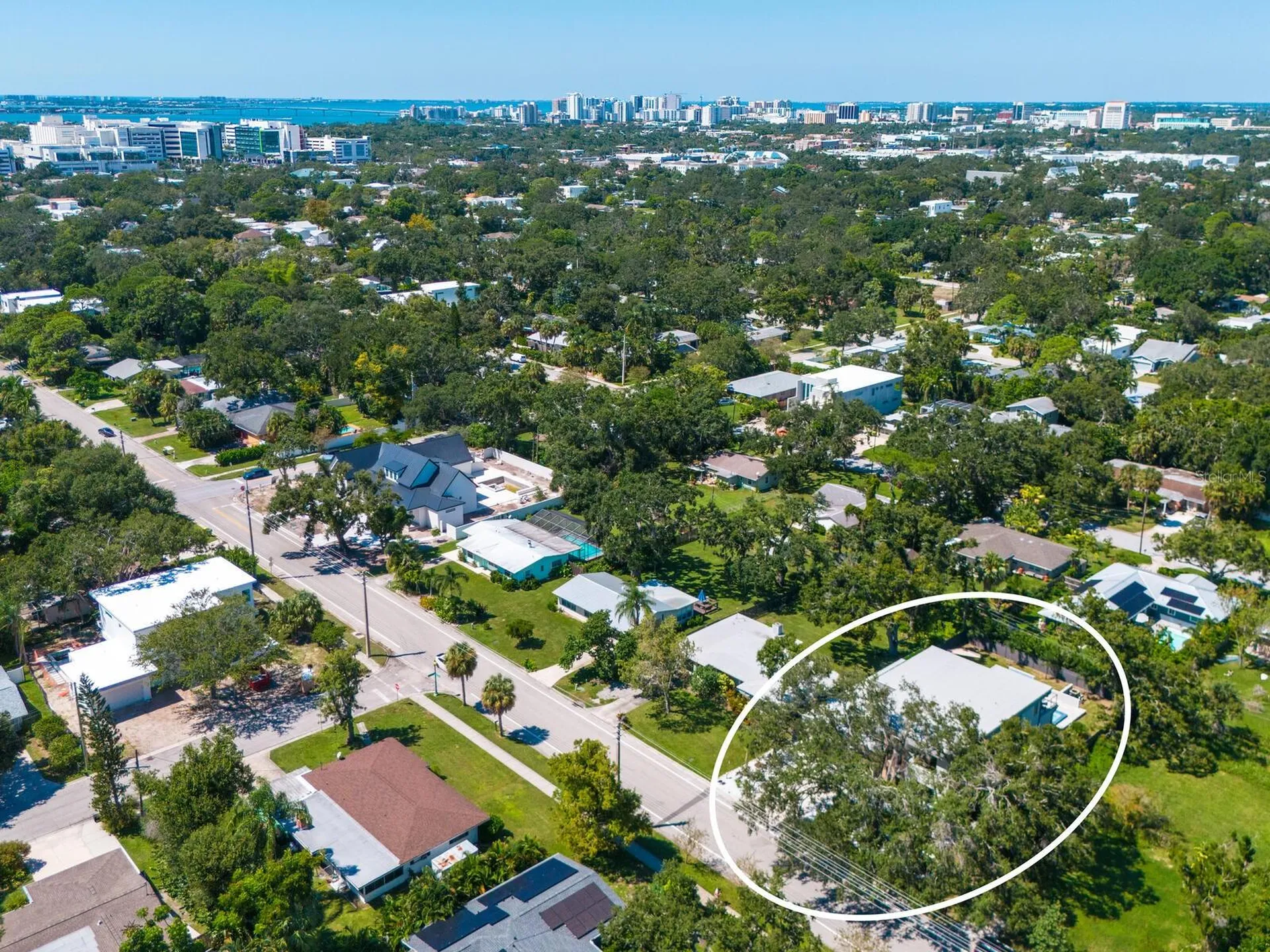 2467 Hyde Park Street Sarasota FL 34239