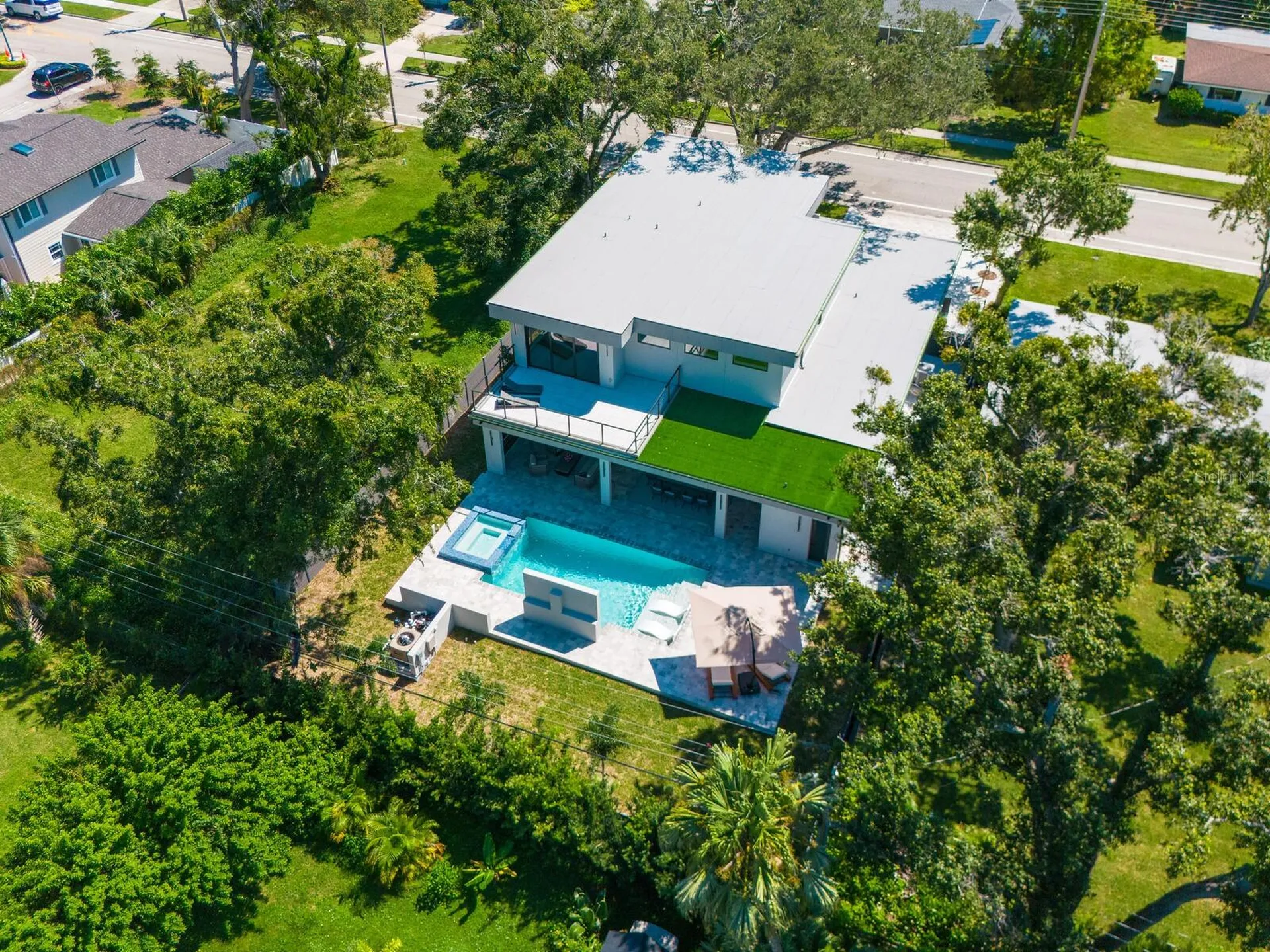 2467 Hyde Park Street Sarasota FL 34239
