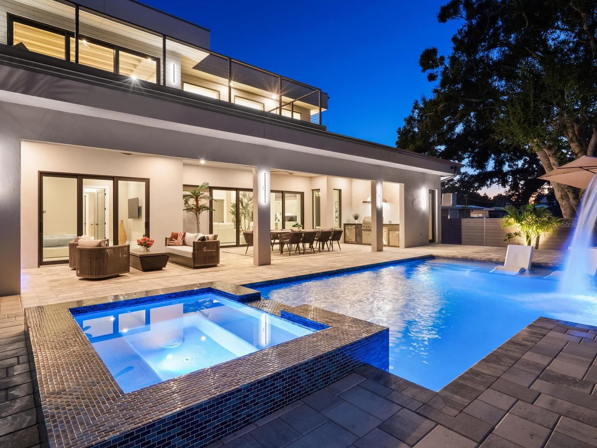 2467 Hyde Park Street Sarasota FL 34239