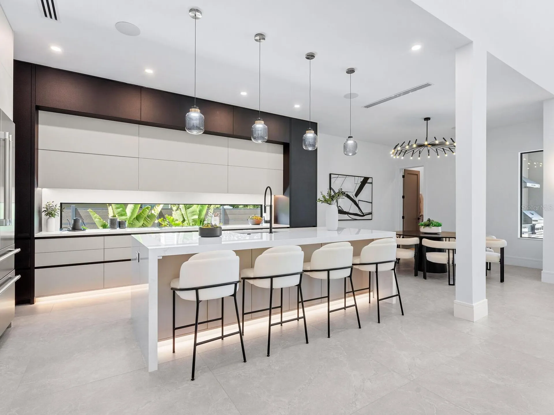 2467 Hyde Park Street Sarasota FL 34239