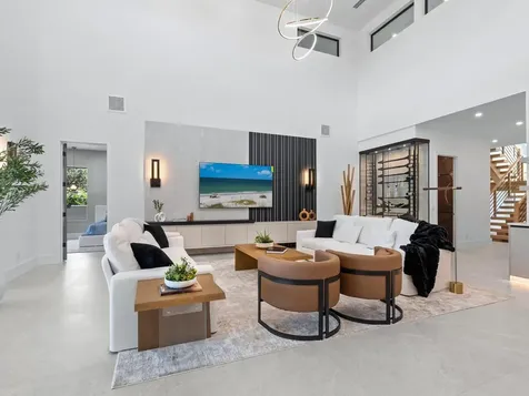2467 Hyde Park Street Sarasota FL 34239