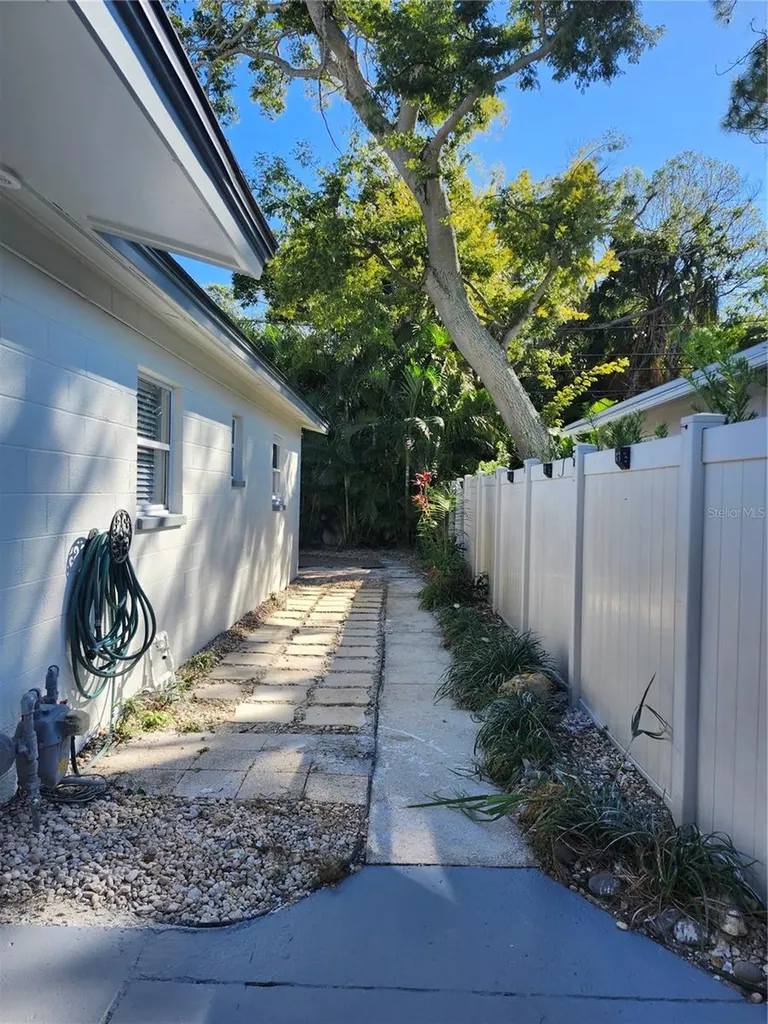 1818 Shore Acres Boulevard NE St Petersburg FL 33703