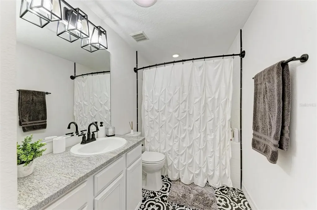 22505 Night Heron Way Bradenton FL 34202