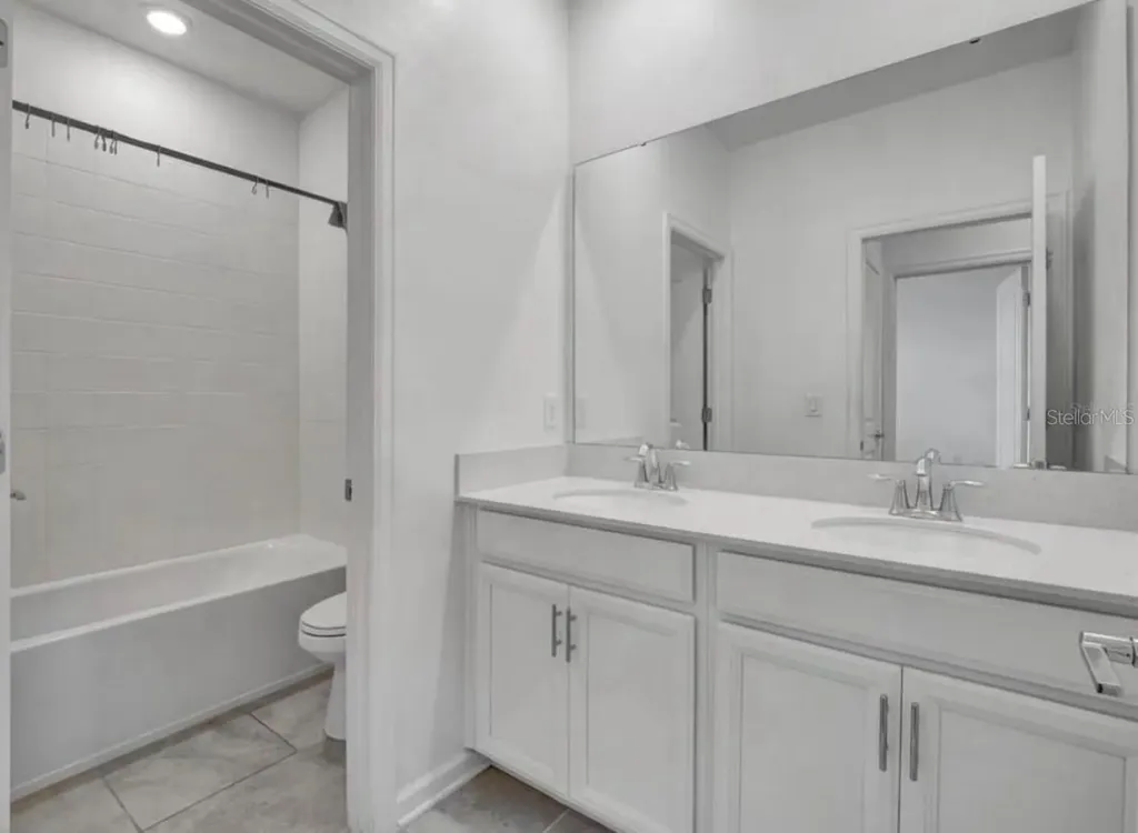 17058 Quicksilver Avenue Winter Garden FL 34787