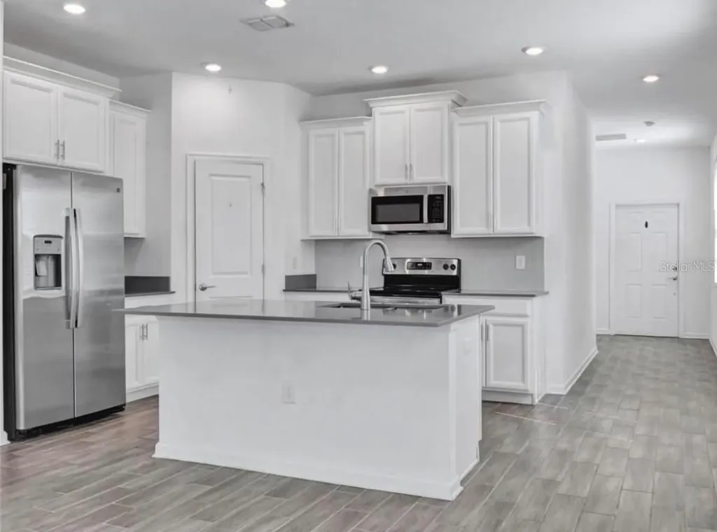 17058 Quicksilver Avenue Winter Garden FL 34787