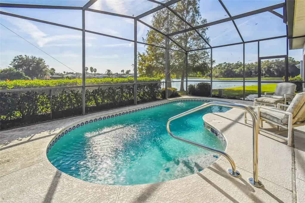 219 Largo Drive Kissimmee FL 34759