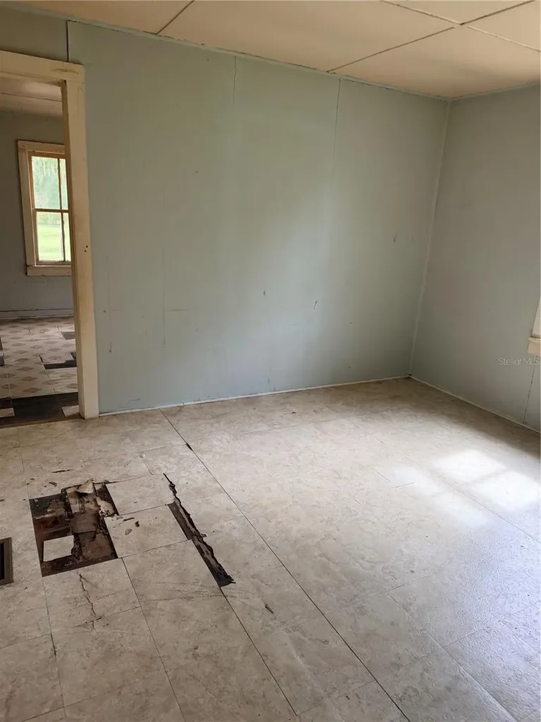 725 W Socrum Loop Road Lakeland FL 33809