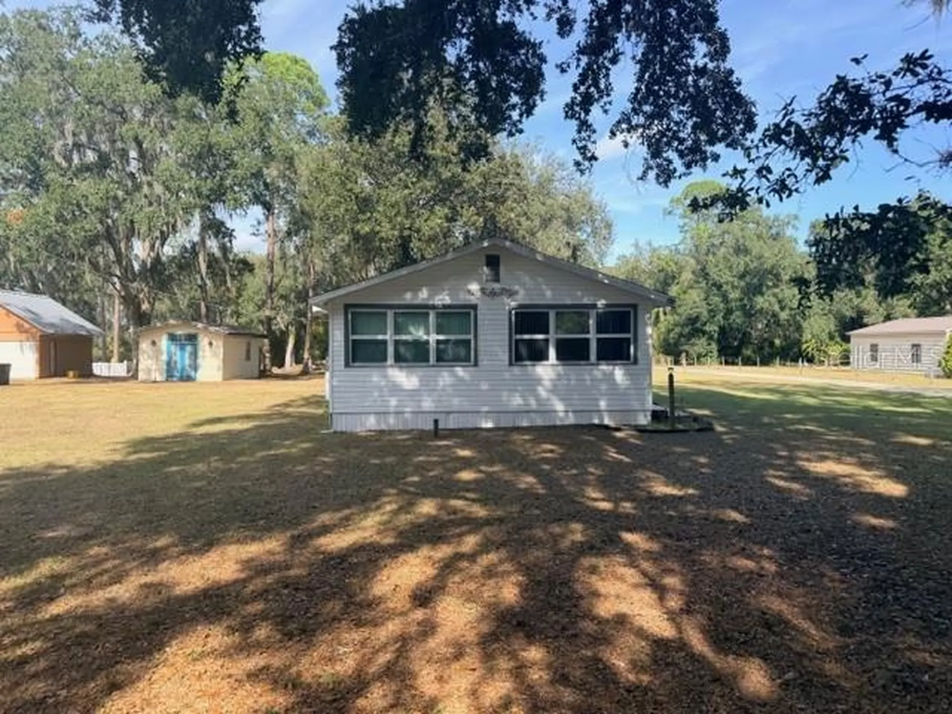 725 W Socrum Loop Road Lakeland FL 33809