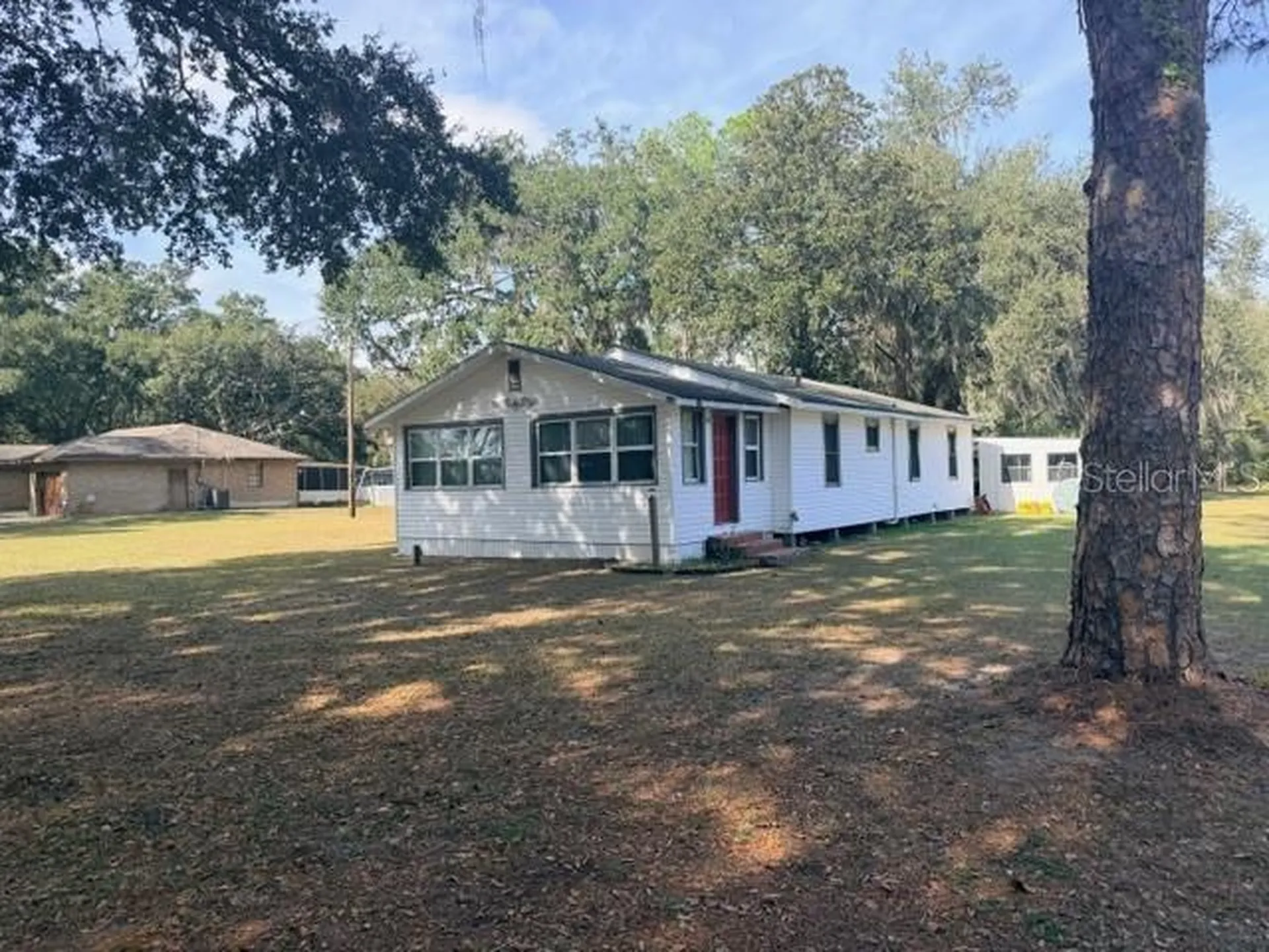 725 W Socrum Loop Road Lakeland FL 33809