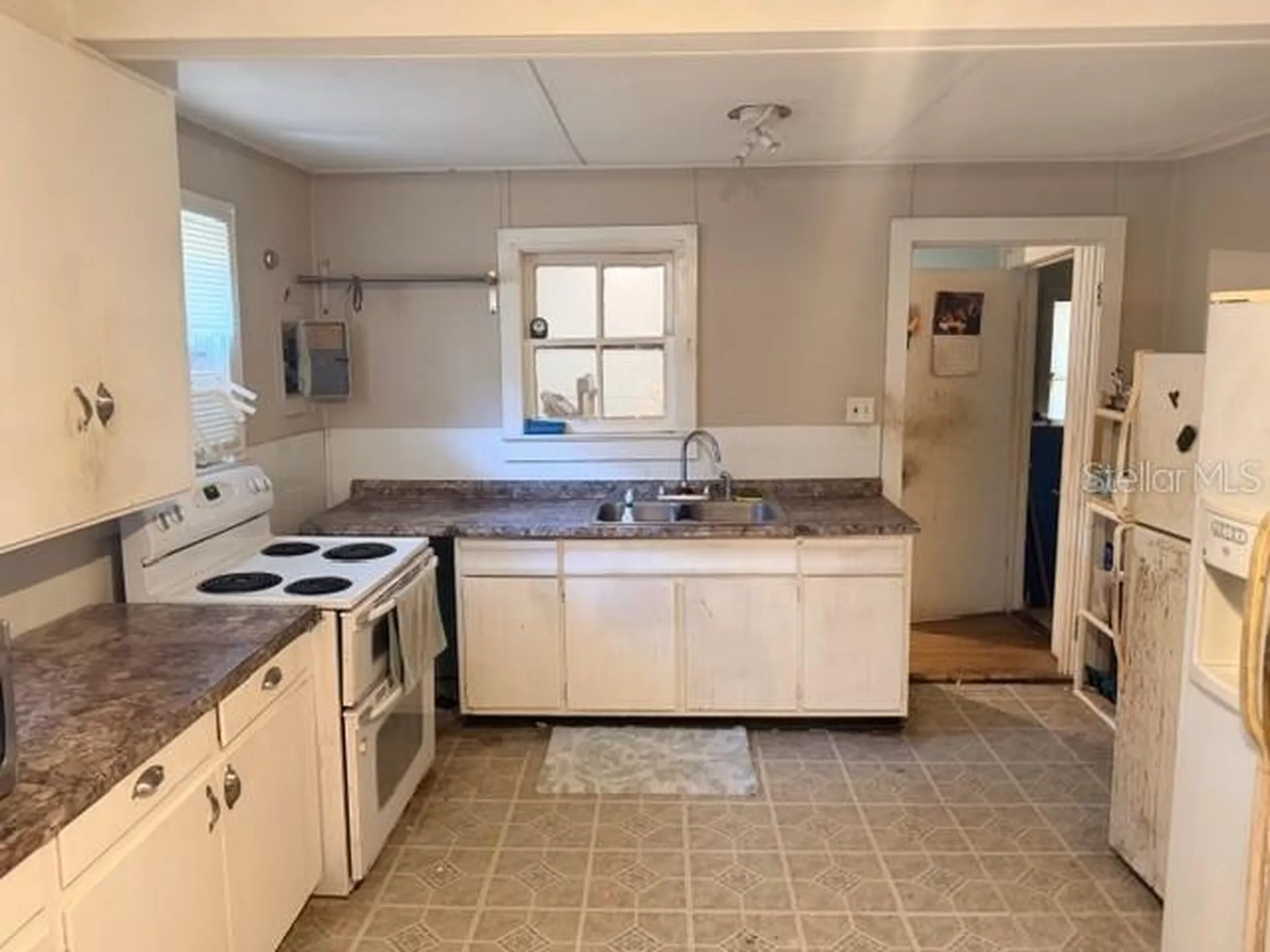 725 W Socrum Loop Road Lakeland FL 33809
