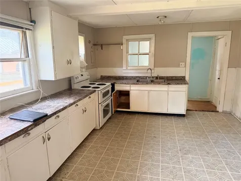 725 W Socrum Loop Road Lakeland FL 33809