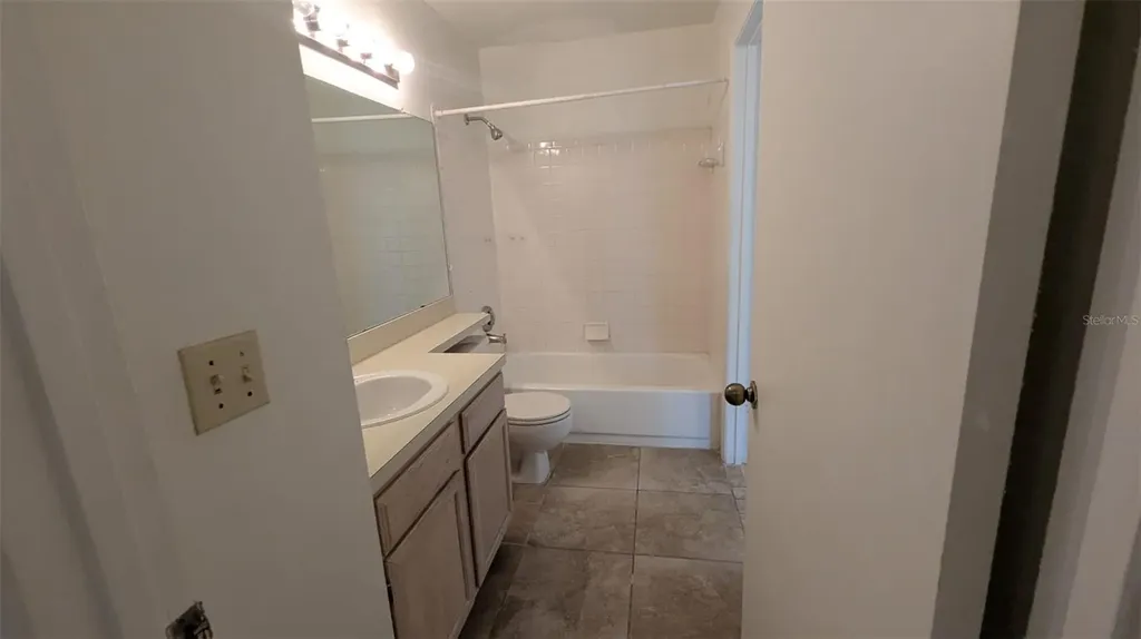 4061 Crockers Lake Boulevard Sarasota FL 34238