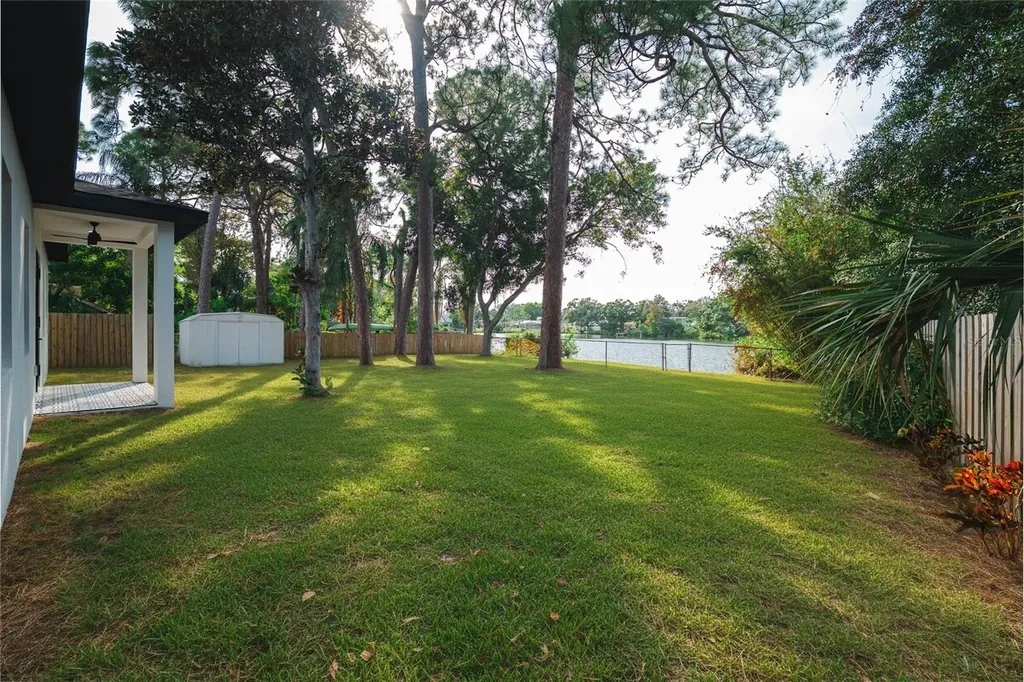 15364 Newport Road Clearwater FL 33764