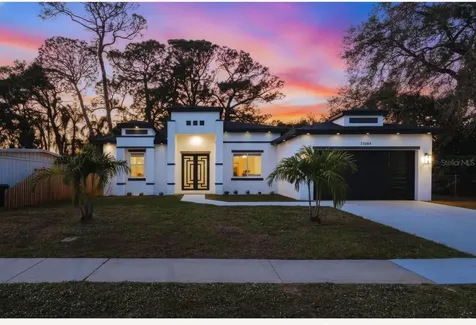 15364 Newport Road Clearwater FL 33764