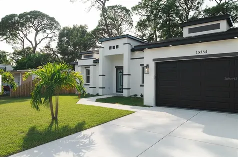 15364 Newport Road Clearwater FL 33764