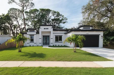 15364 Newport Road Clearwater FL 33764
