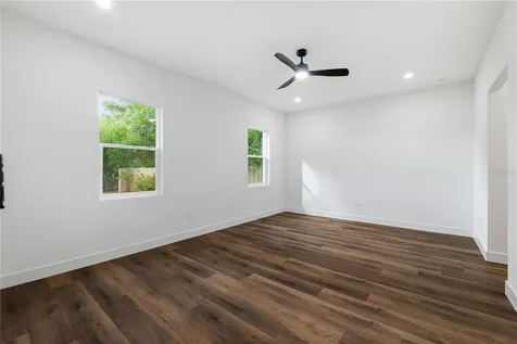 15364 Newport Road Clearwater FL 33764