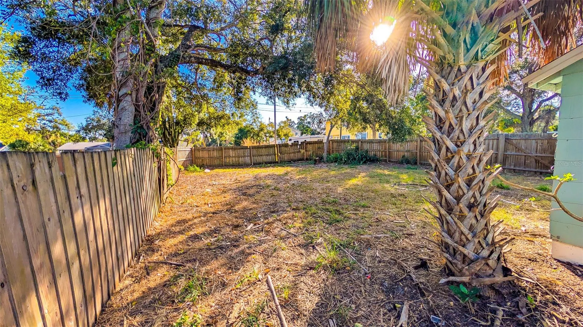 860 16th Avenue S St Petersburg FL 33701