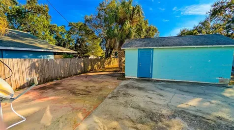860 16th Avenue S St Petersburg FL 33701