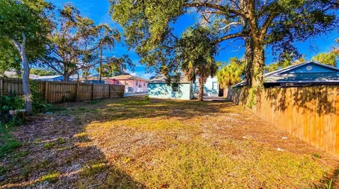 860 16th Avenue S St Petersburg FL 33701