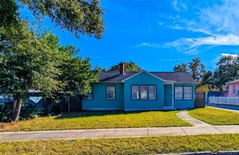 860 16th Avenue S St Petersburg FL 33701