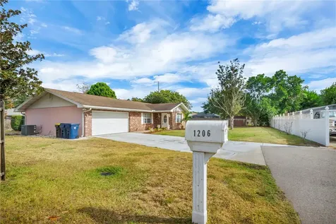 1206 Susan Lane Auburndale FL 33823