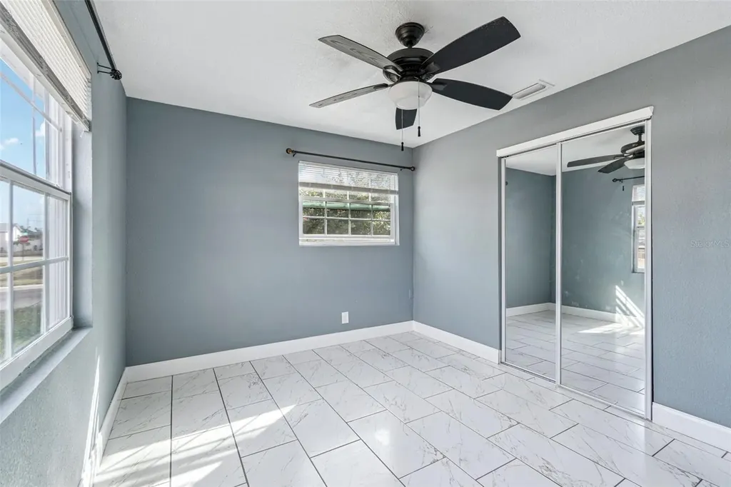 520 Freeport Avenue N St Petersburg FL 33702
