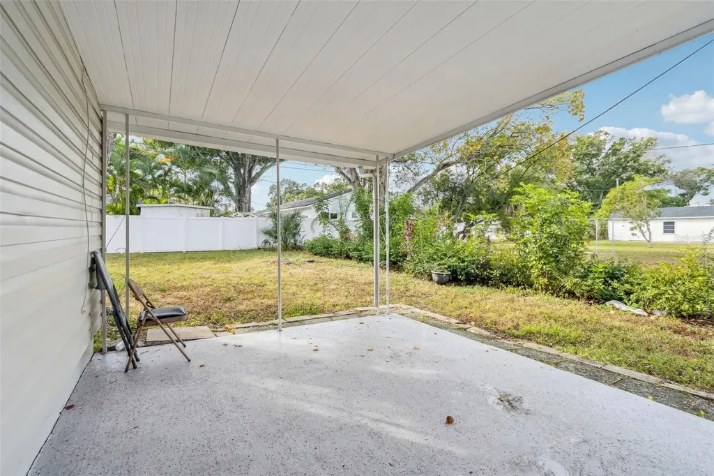 520 Freeport Avenue N St Petersburg FL 33702