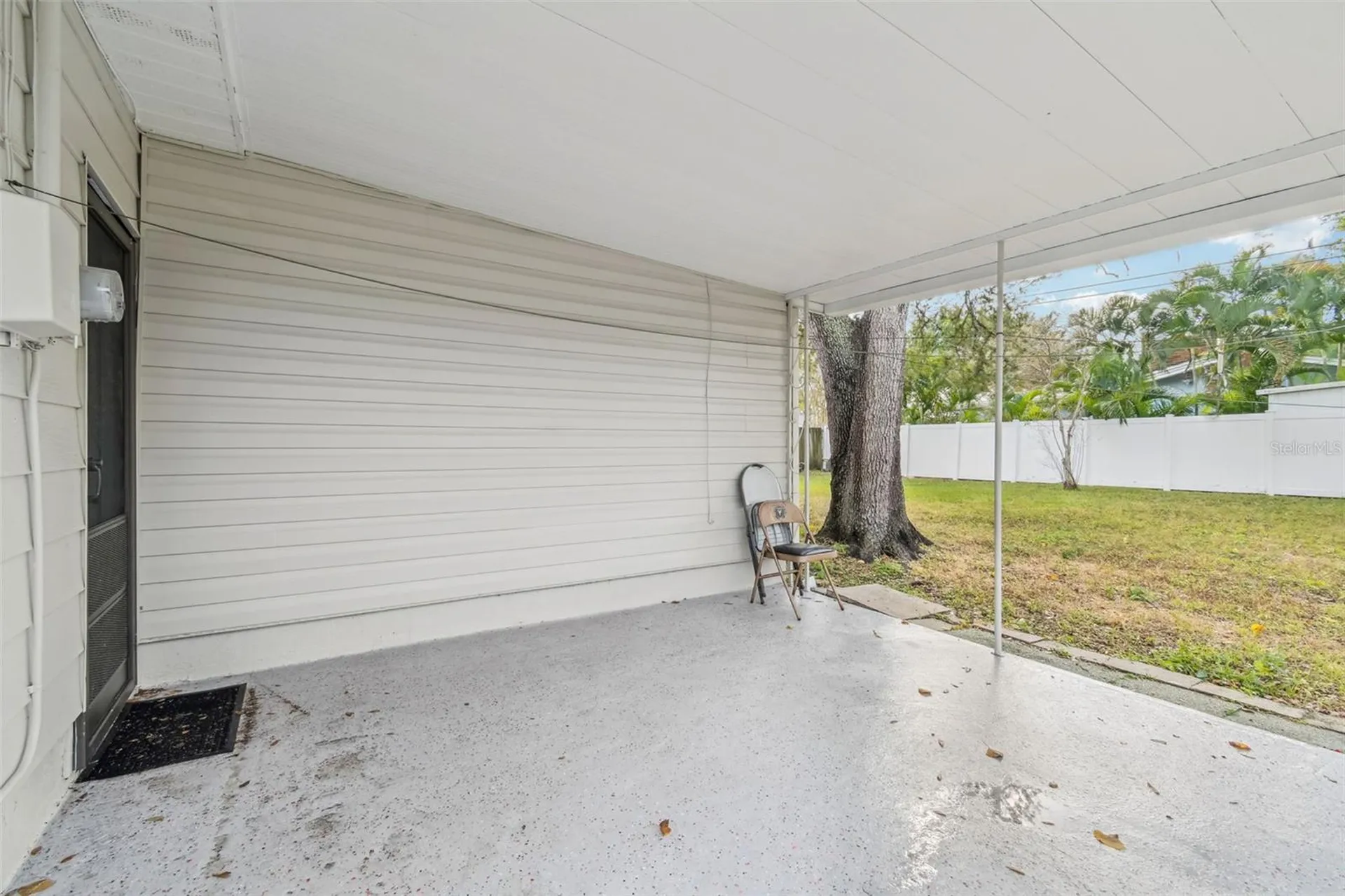 520 Freeport Avenue N St Petersburg FL 33702