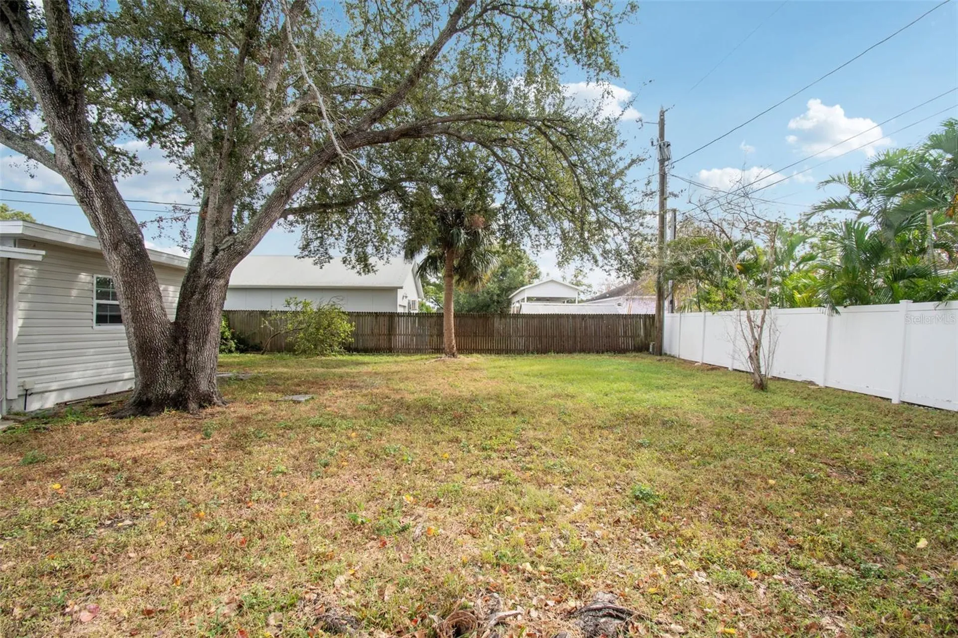 520 Freeport Avenue N St Petersburg FL 33702