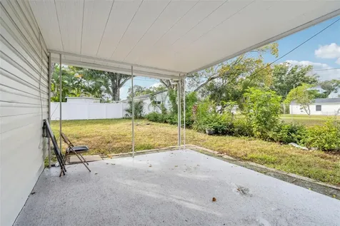 520 Freeport Avenue N St Petersburg FL 33702