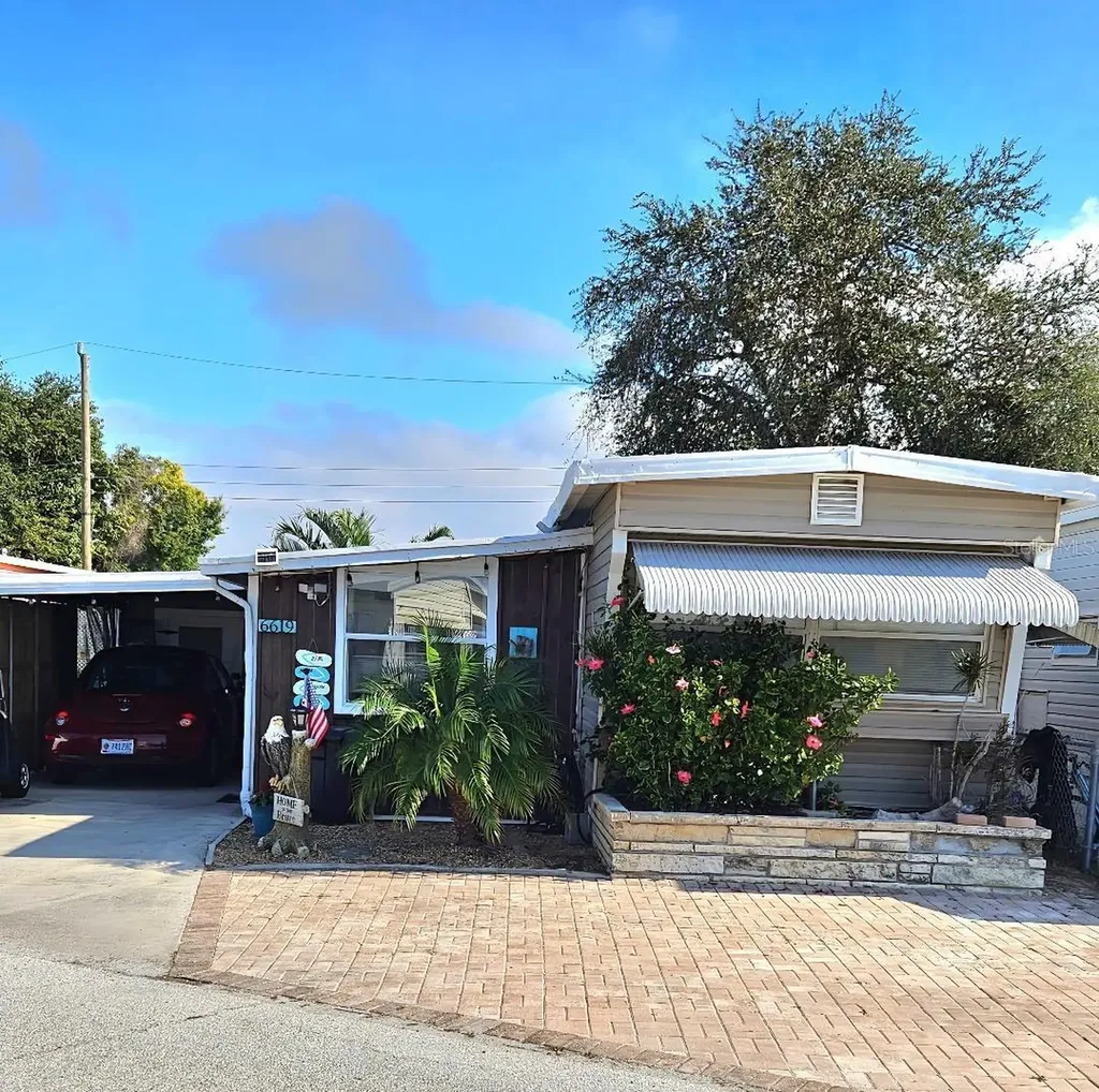 6619 New Jersey Street Bradenton FL 34207