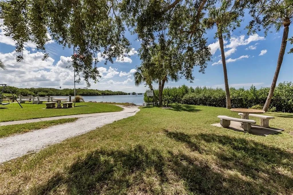 6619 New Jersey Street Bradenton FL 34207