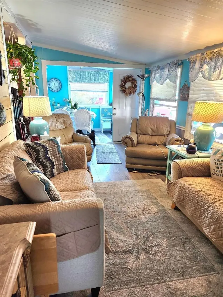 6619 New Jersey Street Bradenton FL 34207