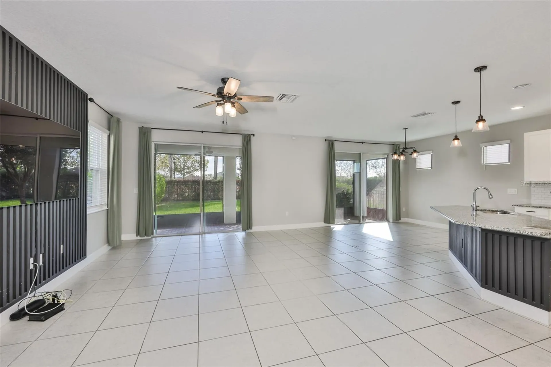 6207 Voyagers Place Apollo Beach FL 33572