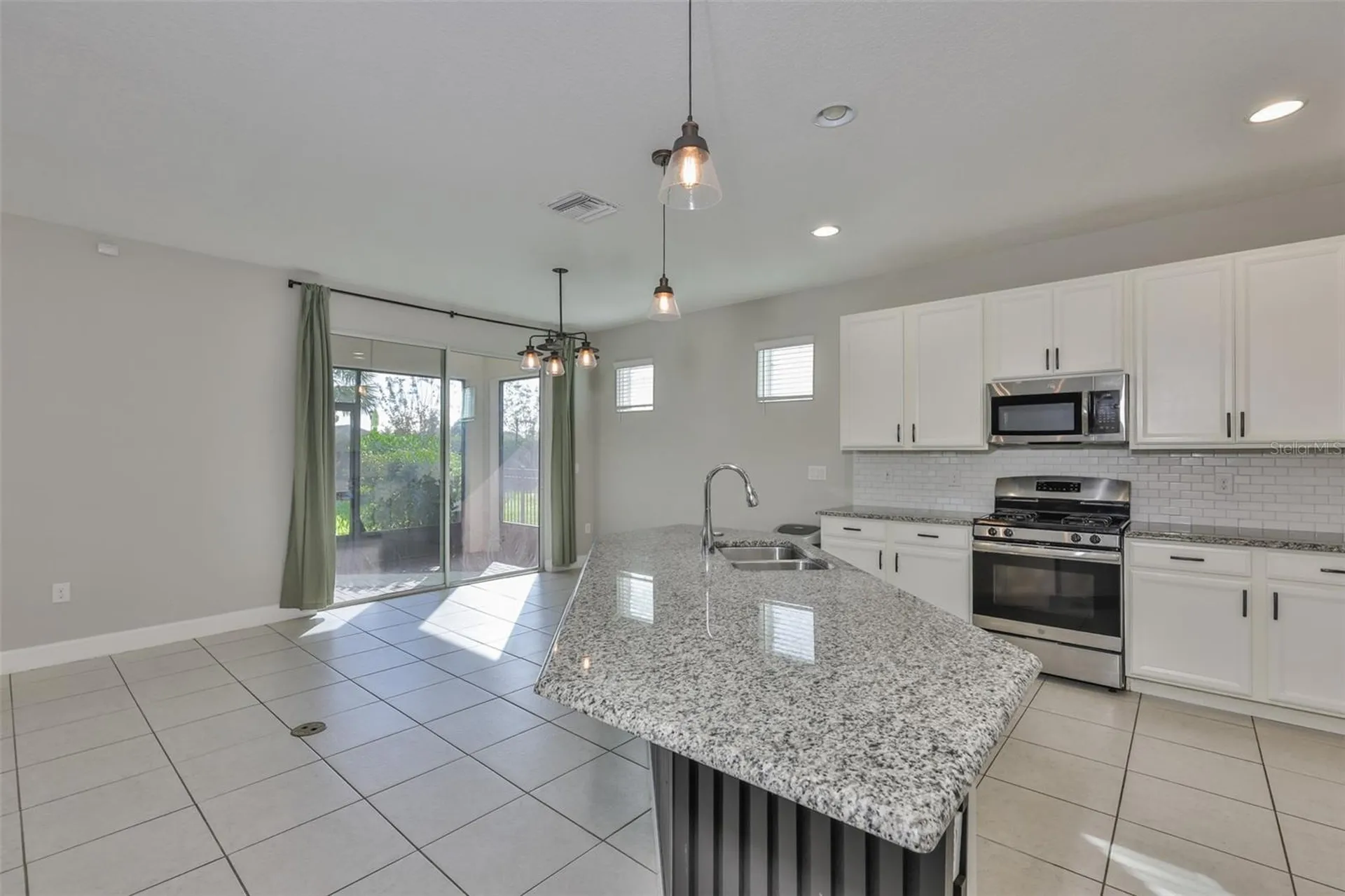 6207 Voyagers Place Apollo Beach FL 33572