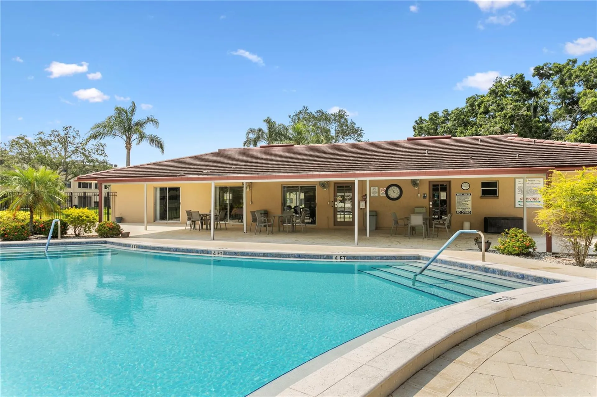 4920 Locust Street NE St Petersburg FL 33703