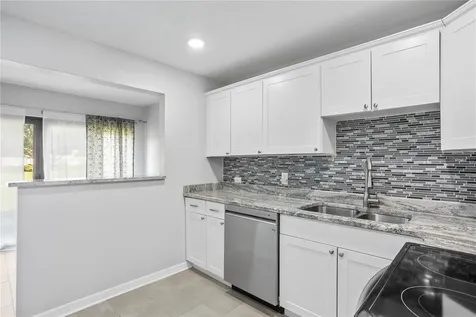 4920 Locust Street NE St Petersburg FL 33703