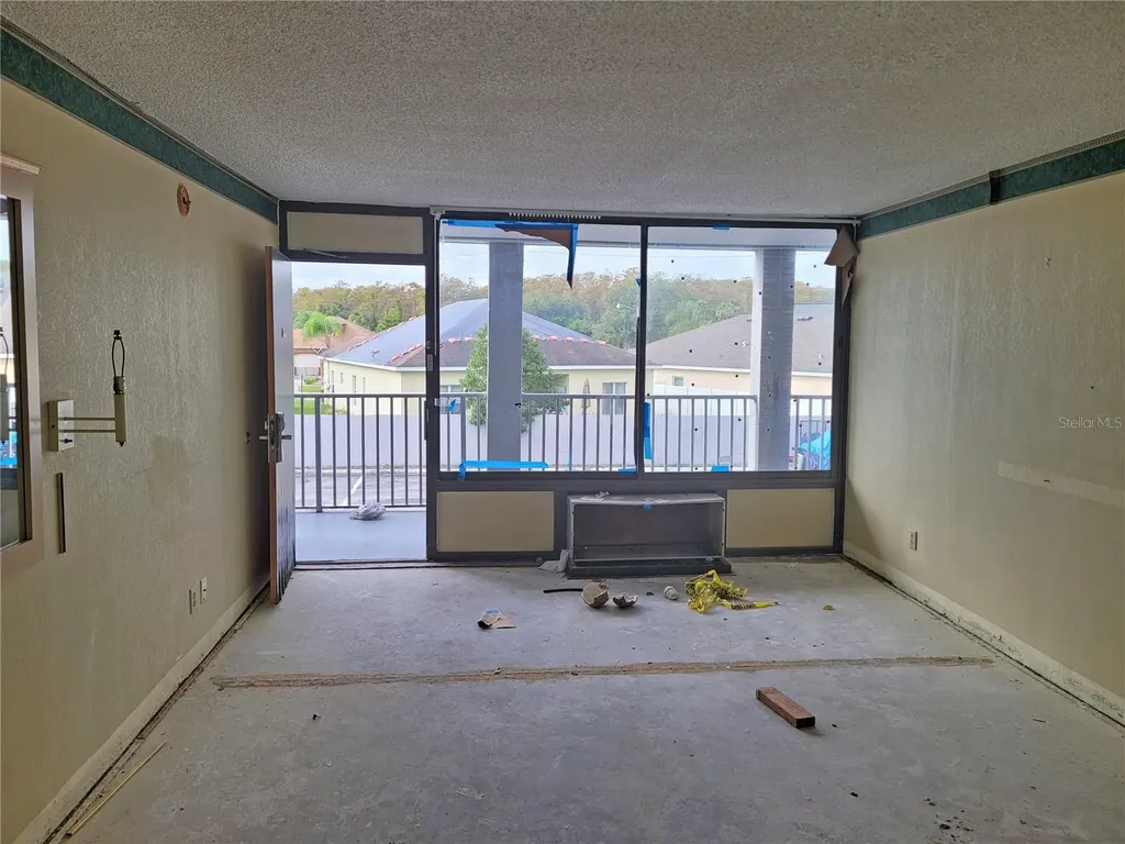 2050 E Irlo Bronson Memorial Highway Kissimmee FL 34744