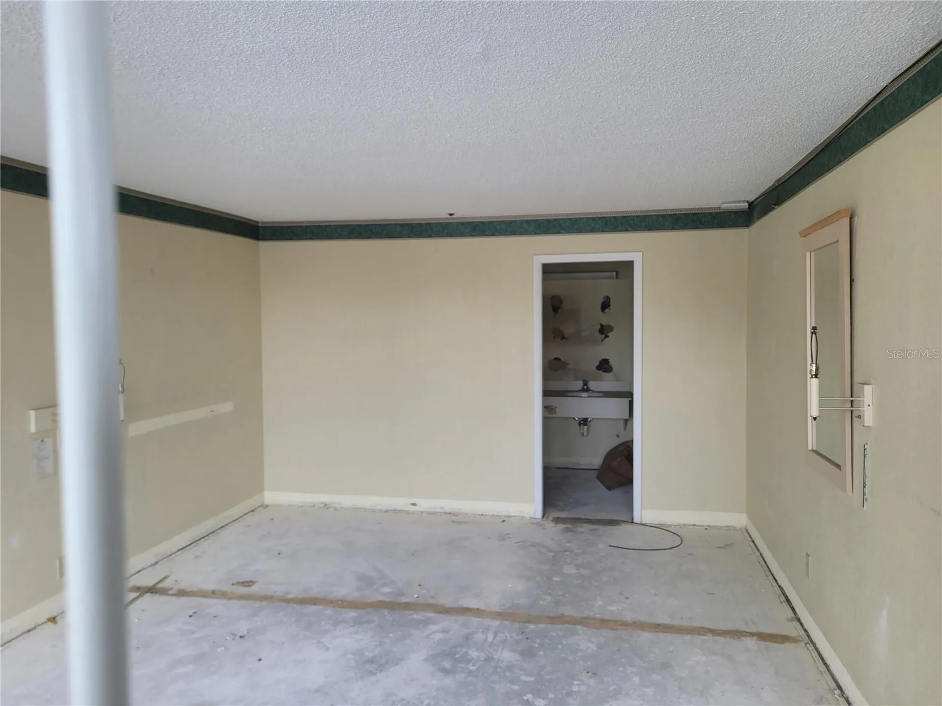 2050 E Irlo Bronson Memorial Highway Kissimmee FL 34744