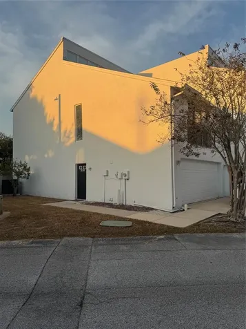 9548 Orange Valley Court Tampa FL 33618