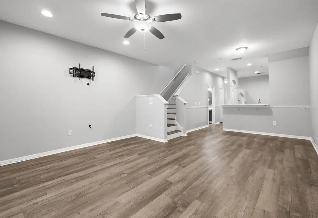 11231 Kapok Grand Circle St Petersburg FL 33708