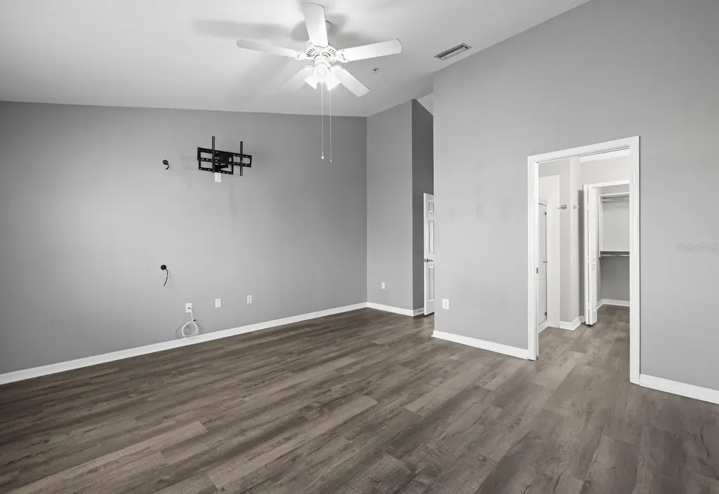 11231 Kapok Grand Circle St Petersburg FL 33708