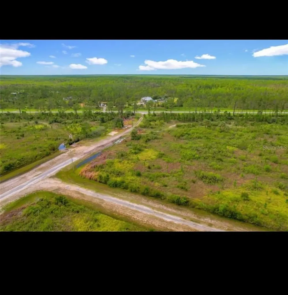 401 Portulaca Drive Indian Lake Estates FL 33855