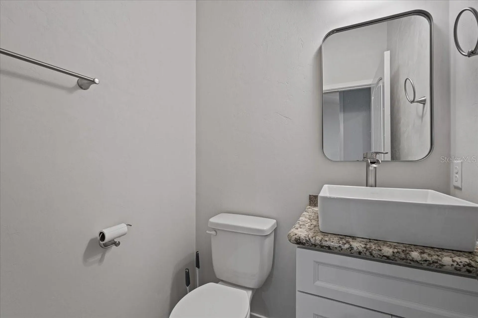 222 SW 22nd Avenue Trenton FL 32693