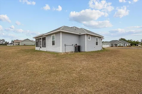 222 SW 22nd Avenue Trenton FL 32693